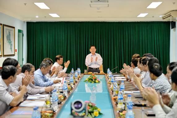 Đồng chí Nguyễn Minh Triết thăm Nhà máy Lọc dầu Dung Quất