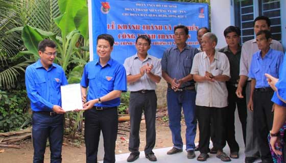 Trao nhà tình nghĩa tại tỉnh Hậu Giang