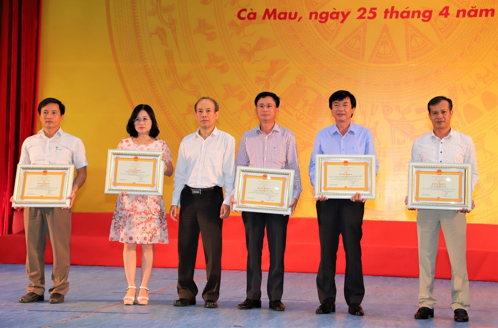 Đạm Cà Mau coi an toàn vệ sinh lao động là yếu tố hàng đầu