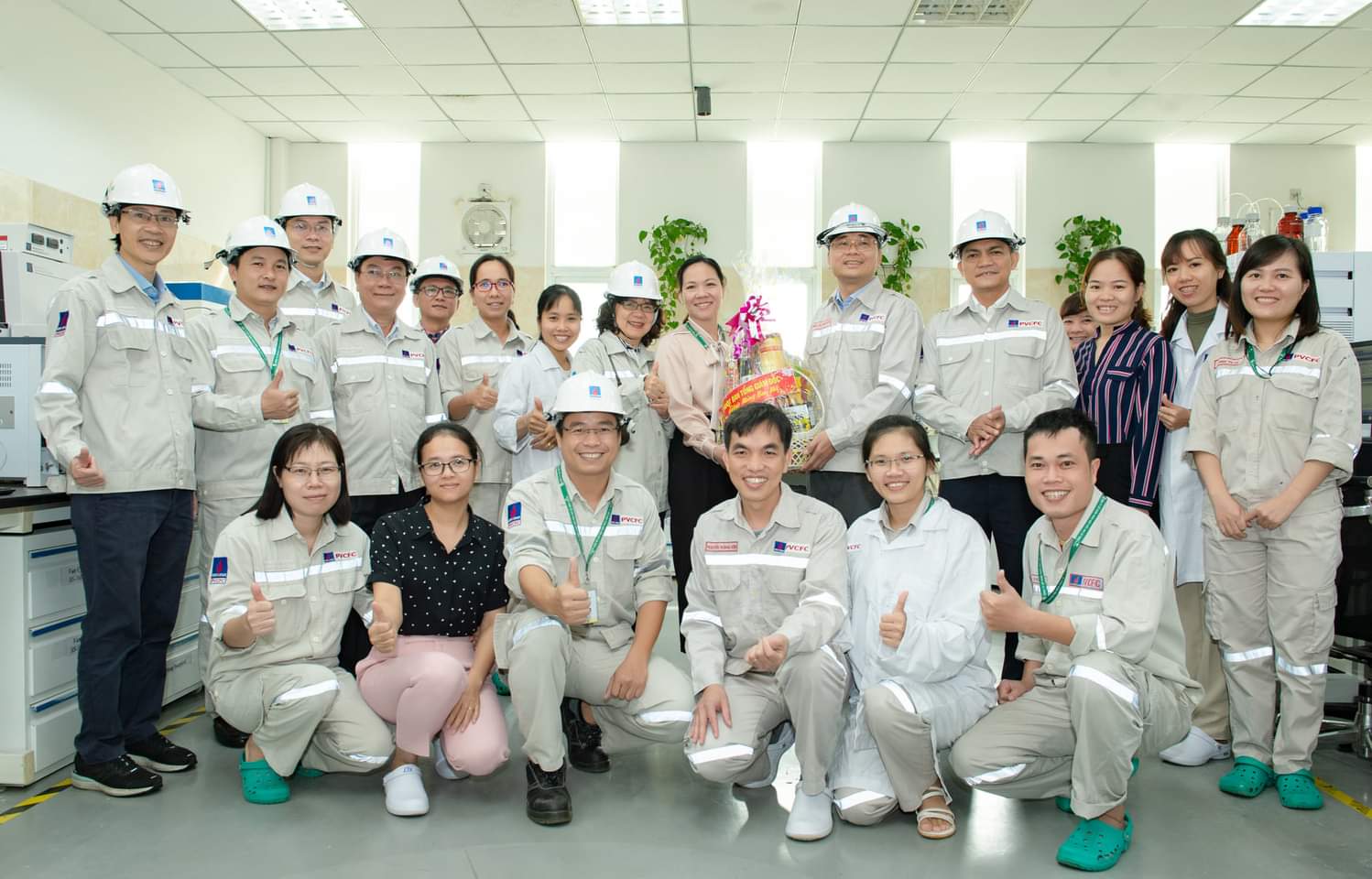 Lãnh Đạo PVCFC Thăm Và Chúc Tết CBCNV Các Khối Phòng Ban