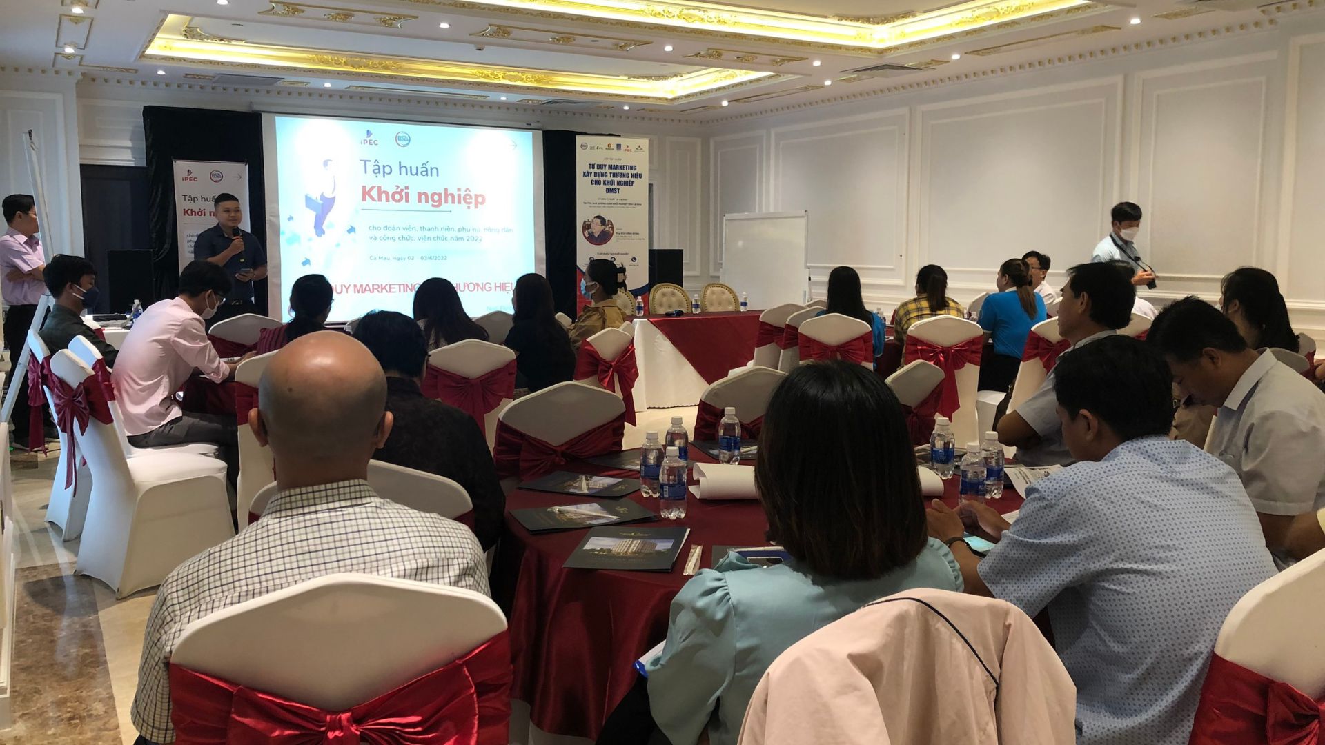 Huấn luyện thực hành xây dựng chiến lược Marketing của dự án Khởi nghiệp Nông nghiệp