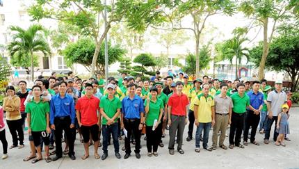 “Ngày chủ nhật tình nguyện” tại PVCFC