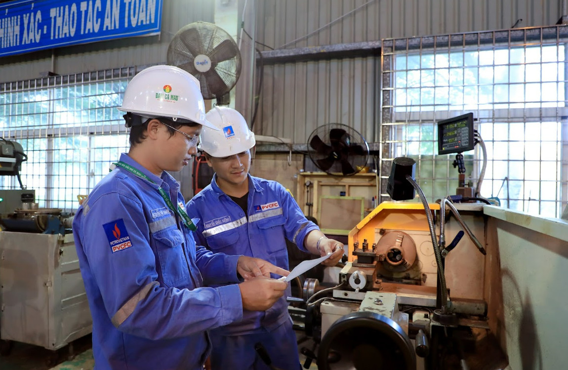 Nhà Máy Đạm Cà Mau: Nỗ Lực Bảo Dưỡng Tổng Thể An Toàn, Chất Lượng, Tiến Độ, Hiệu quả