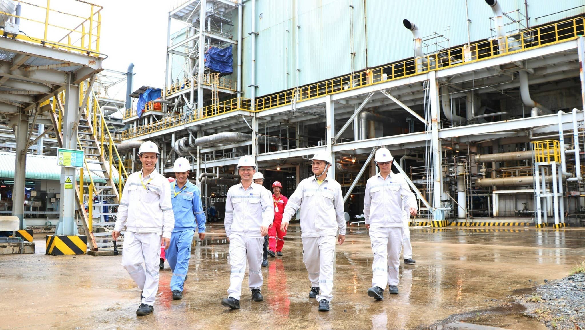 Bảo Dưỡng Tổng Thể Nhà Máy Đạm Cà Mau Năm 2023: Nhộn Nhịp, Nhiệt Huyết, Đầy Trách Nhiệm Trên Công Trường