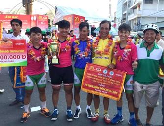 Giải xe đạp toàn quốc về nông thôn tranh Cup BVTV An Giang 2015: Đạm Cà Mau thắng lớn ở giải phong trào
