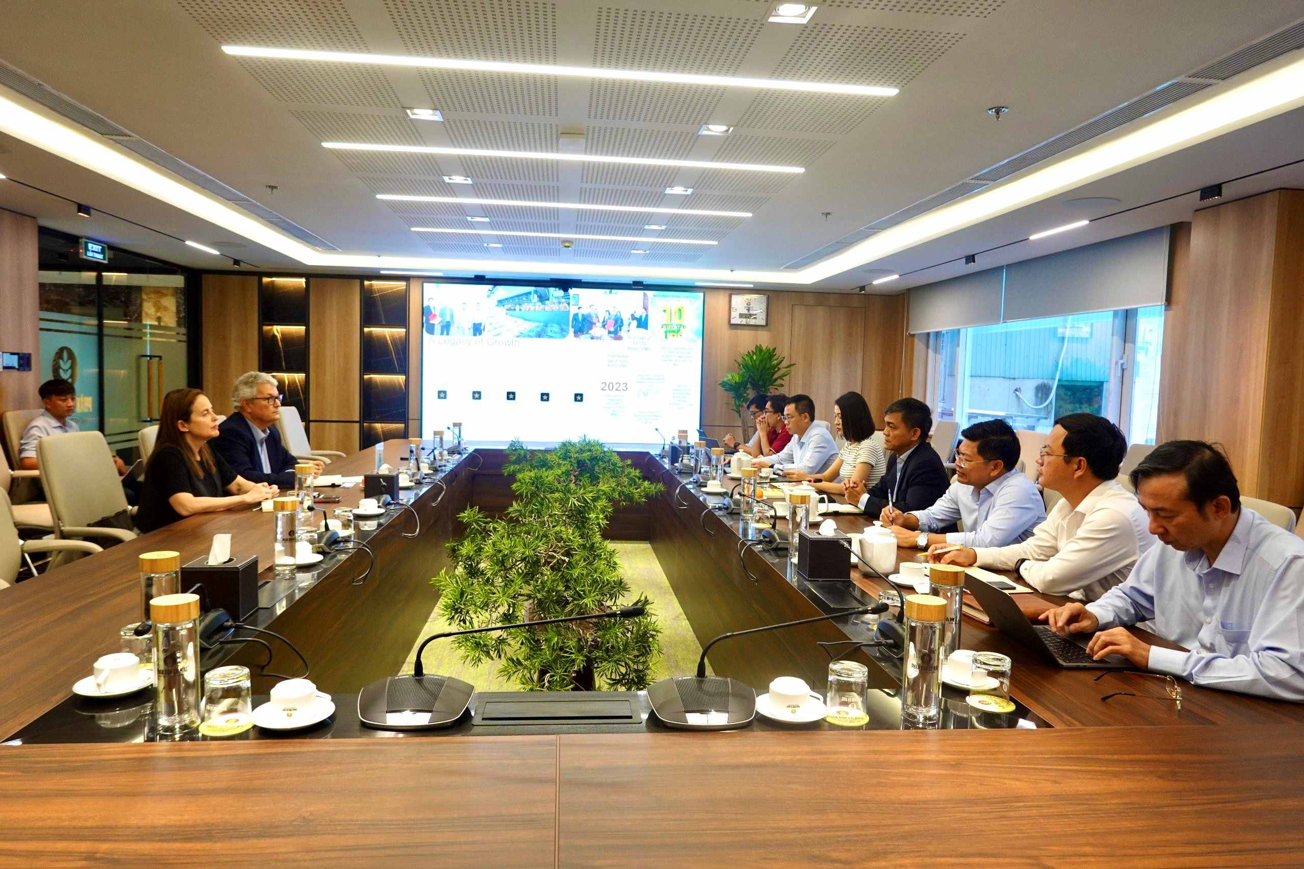 PVCFC Gặp Gỡ IFA: Hướng Tới Hợp Tác Phát Triển Quốc Tế