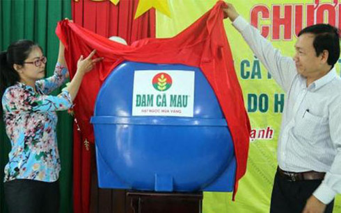 Hỗ trợ người dân khắc phục hạn hán, xâm nhập mặn
